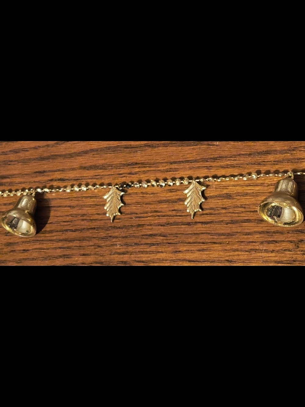 Vintage Gold Bells And Holly Plastic Garland Strand 12 Ft Long